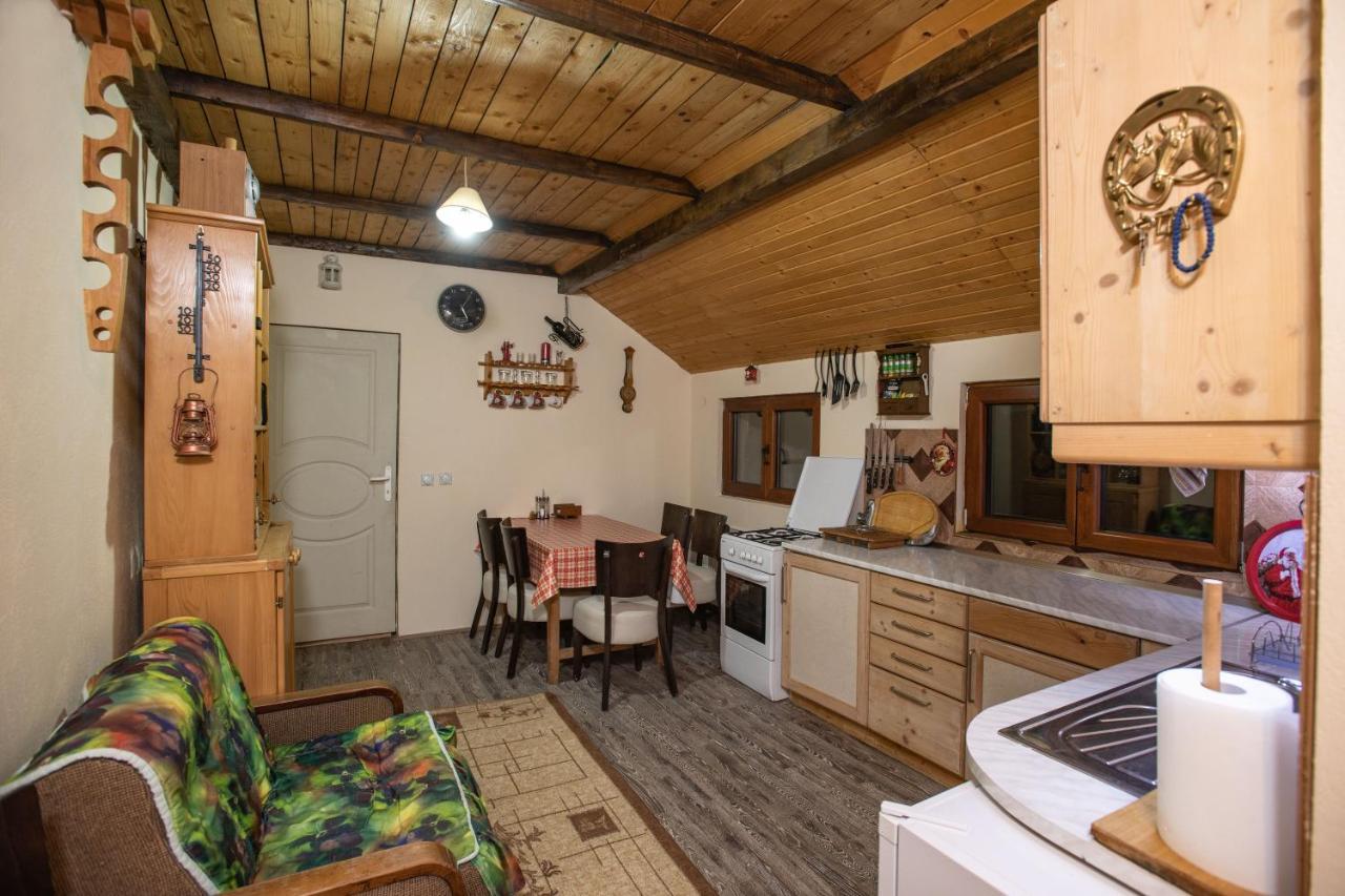 Apartmani Sp Jovanovic Crni Vrh Ngoại thất bức ảnh